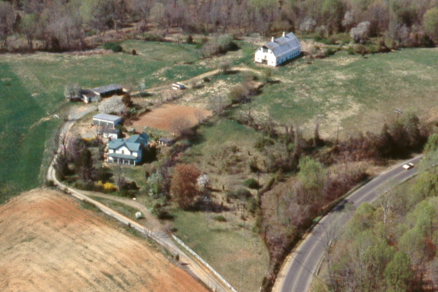 Aerial of River View Farm 1978